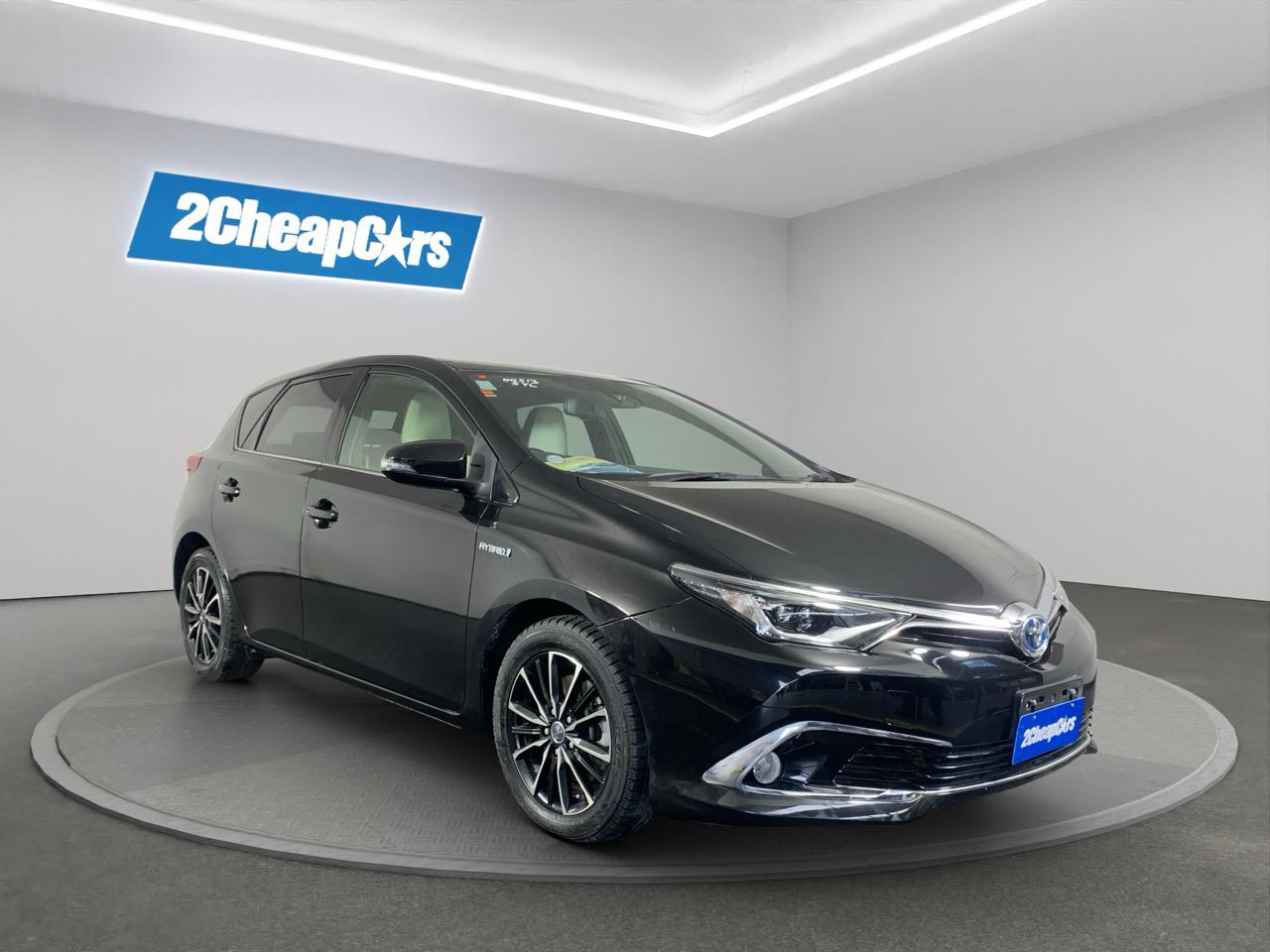 2016 Toyota Auris Corolla Hybrid G Hatchback CRUISE CONTROL + HEATED SEATS + AUTO LIGHTS 