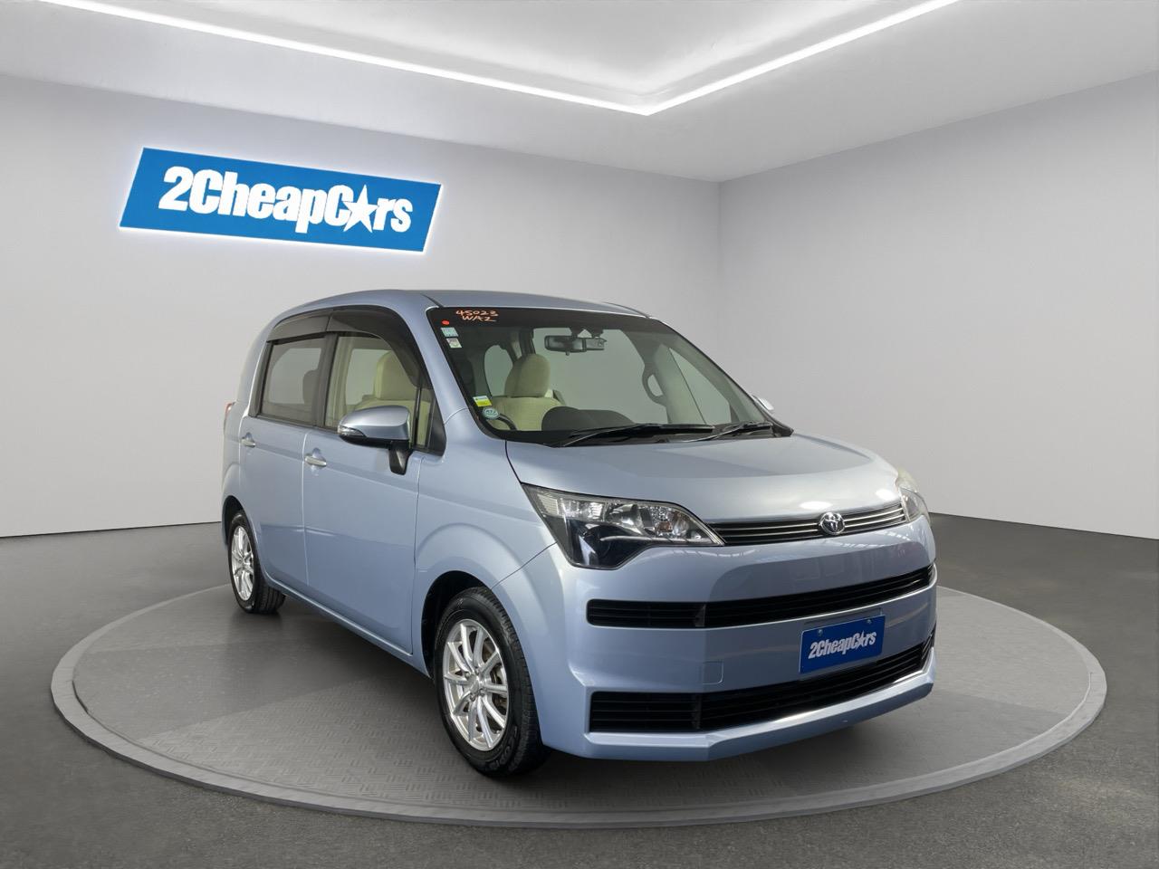 2013 Toyota SPADE F Hatchback REVERSING CAMERA + AUTO LIGHTS 