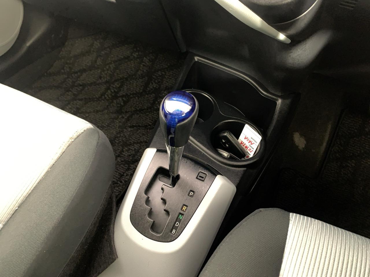 2013 Toyota Aqua S Hatchback REVESING CAMERA + PUSH SRART + AUTO LIGHTS