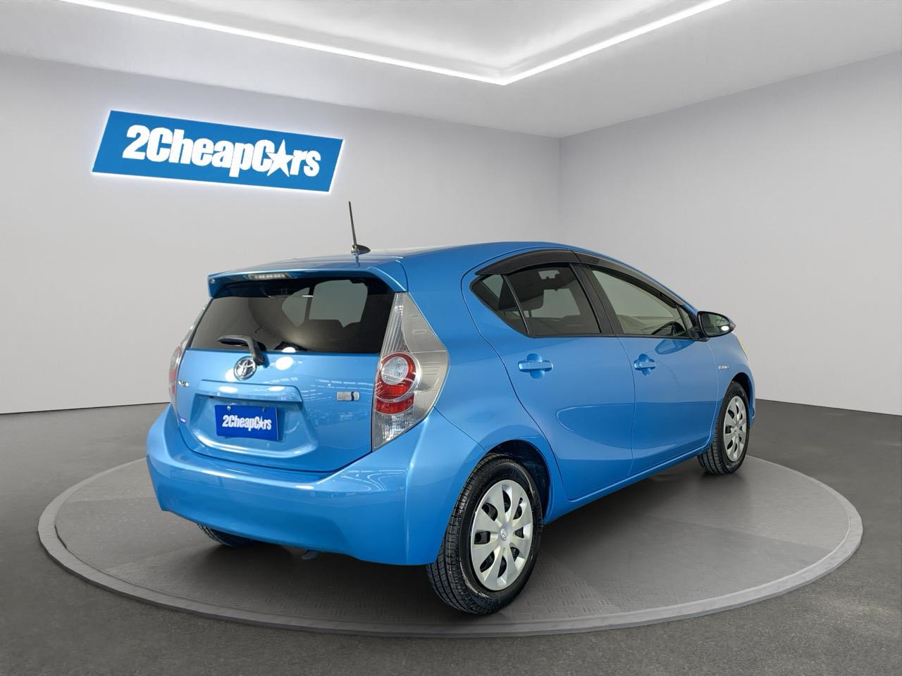 2013 Toyota Aqua S Hatchback REVESING CAMERA + PUSH SRART + AUTO LIGHTS