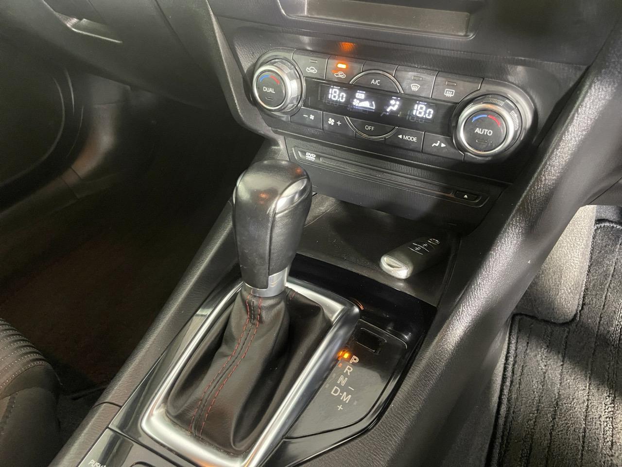 2014 Mazda Axela 3 LATE SHAPE 2.0S Hatchback REVERSING CAMERA + CRUISE CONTROL + PADDLE SHIFT