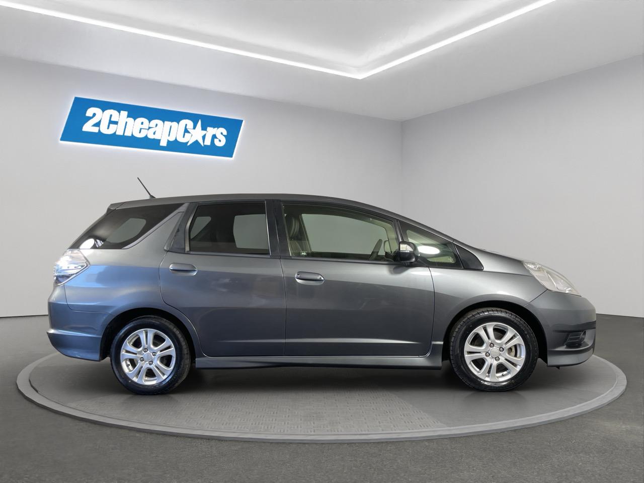 2012 Honda Fit SHUTTLE HYBRID Station Wagon CRUISE CONTROL + AUTO LIGHTS + GREAT SPACE