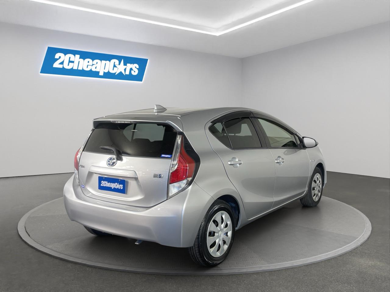 2015 Toyota Aqua Facelift Model S Hatchback LOW KM + REVERSING CAMERA + AUTO LIGHTS