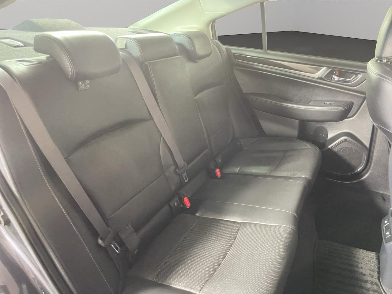 2014 Subaru Legacy B4 Limited Leather Edition Sedan AWD + EYE SIGHT SYSTEM + REVERSING CAMERA