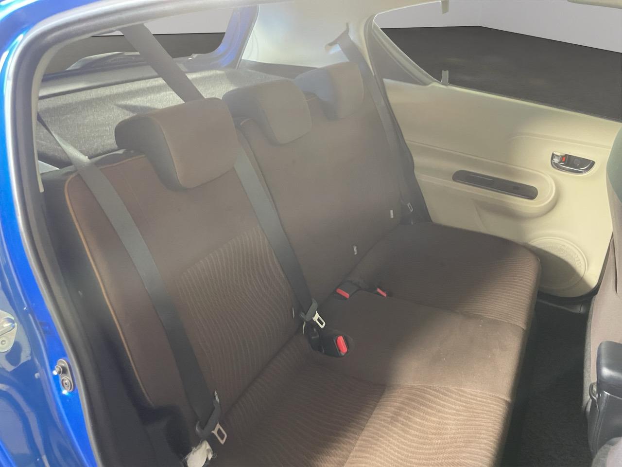 2013 Toyota Aqua G Hatchback REVERSING CAMERA + AUTO LIGHTS + PUSH START