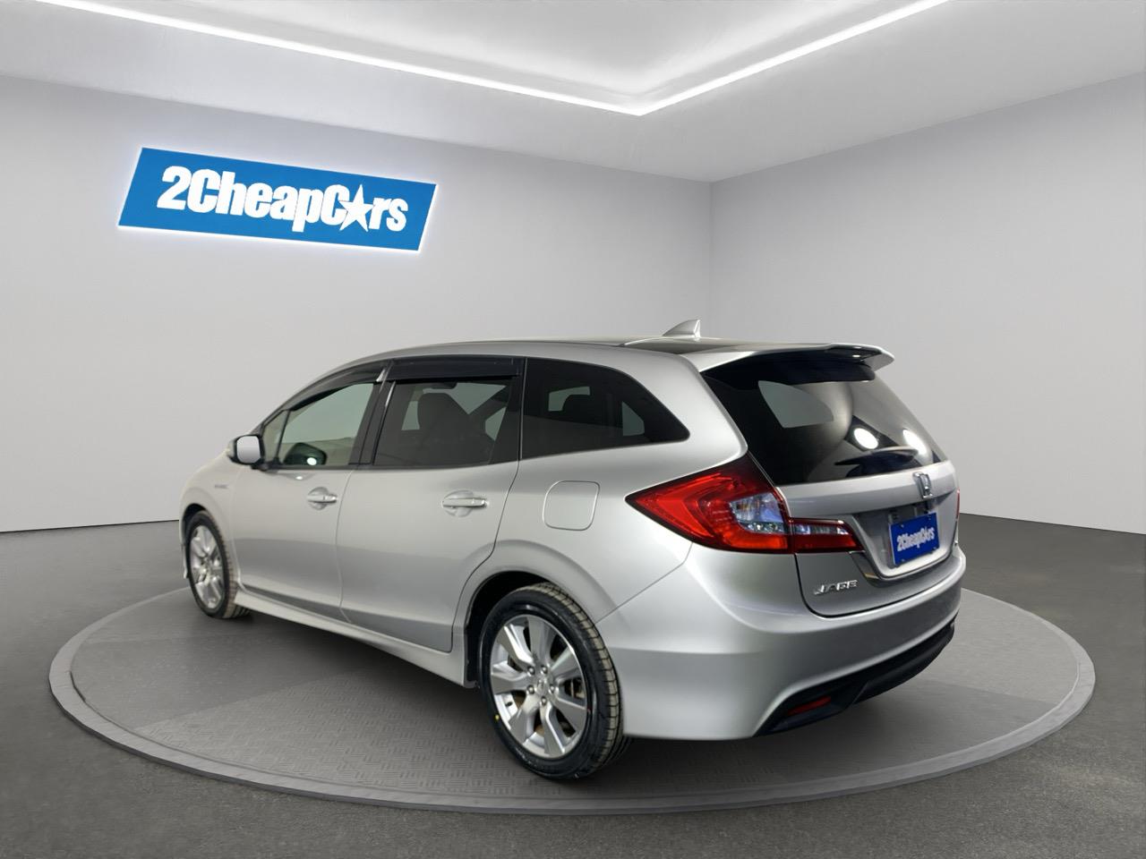 2015 Honda JADE HYBRID X People Mover CRUISE CONTROL + REVERSING CAMERA + AUTO LIGHTS