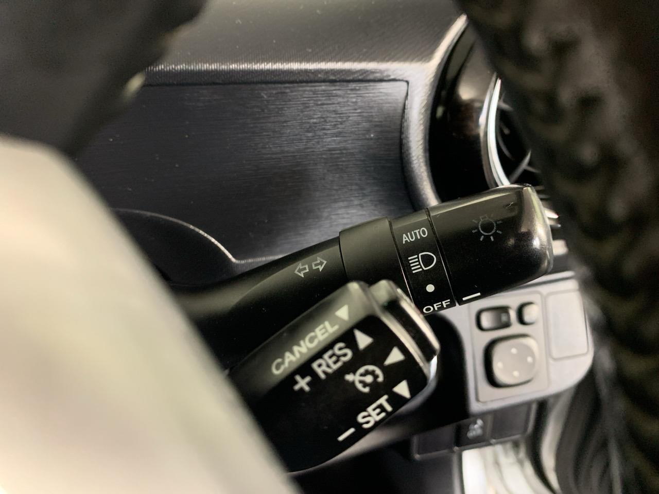 2015 Toyota Aqua Facelift Model G Black Soft Leather Selection Hatchback CRUISE CONTROL + REVERSING CAMERA + AUTO LIGHTS