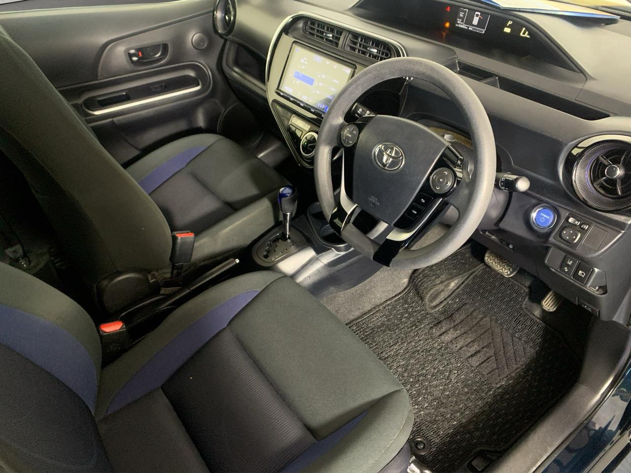 2017 Toyota Aqua New Shape G Hatchback PUSH BUTTON START + AUTO LIGHTS + REVERSING CAMERA