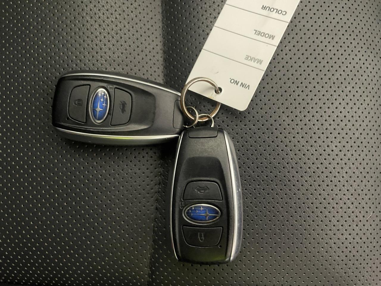 2015 Subaru Legacy B4 EYESIGHT AWD Sedan AWD + EYE SIGHT SYSTEM + REVERSING CAMERA