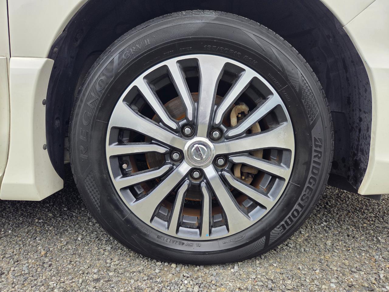 2014 Nissan Serena Hybrid Highway Star People Mover 360 DEGREE CAMERA + POWER SLIDING DOOR