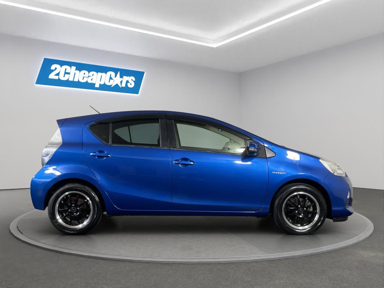 2014 Toyota Aqua S Hatchback AUTO LIGHTS + PUSH START