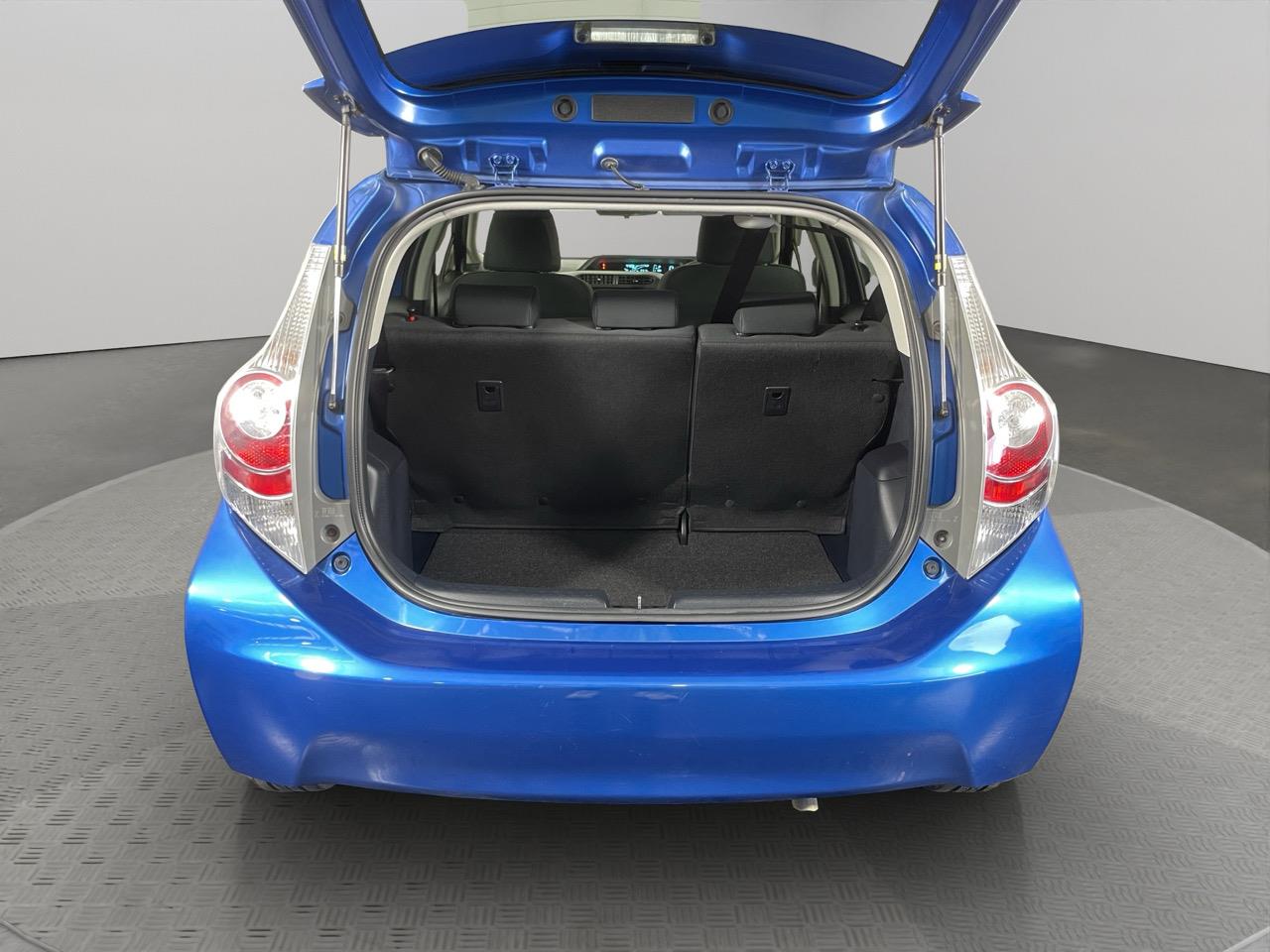 2014 Toyota Aqua S Hatchback AUTO LIGHTS + PUSH START