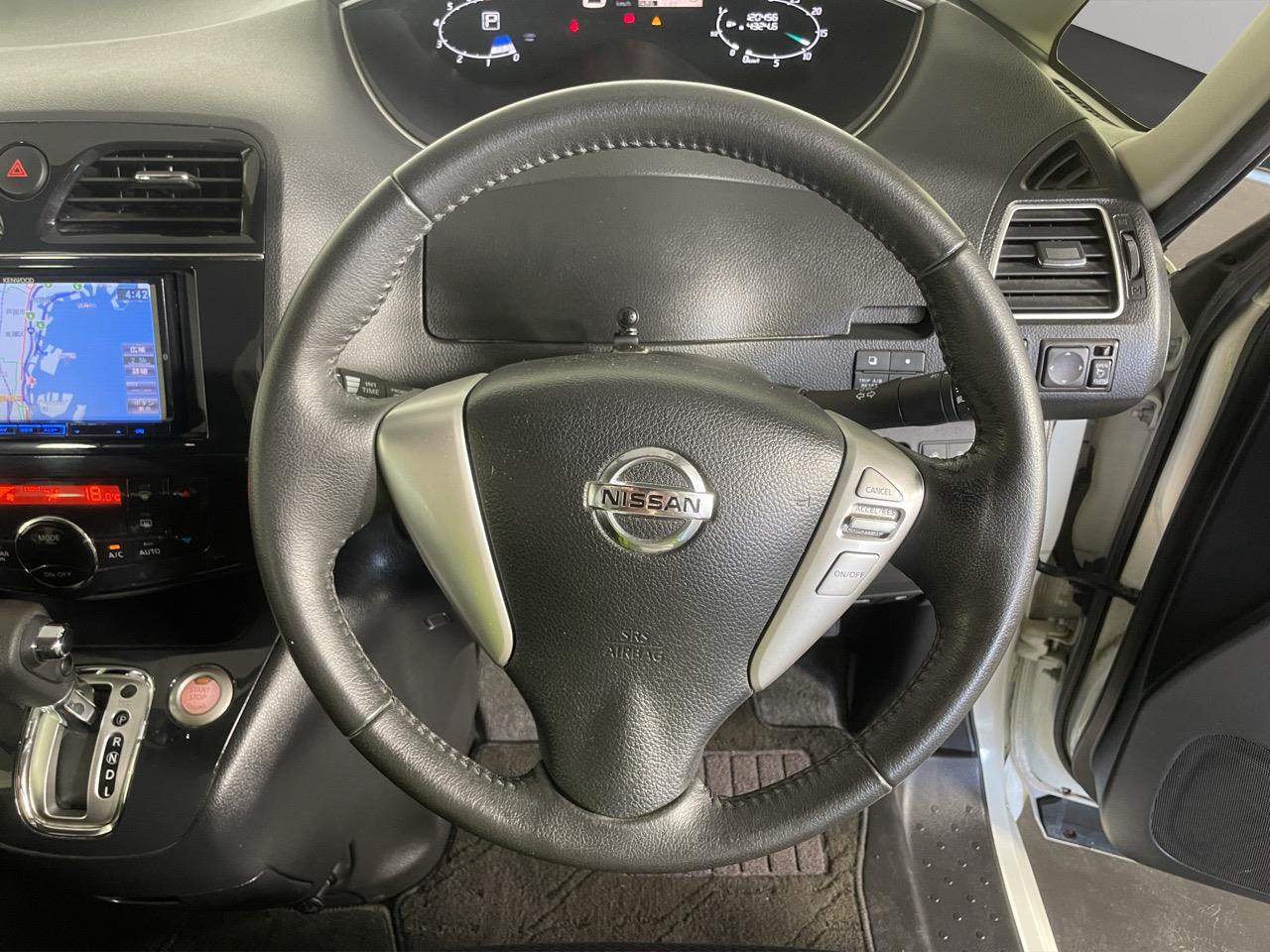 2012 Nissan Serena Hybrid Highway Star People Mover REVESING CAMERA + PUSH SRART + AUTO LIGHTS