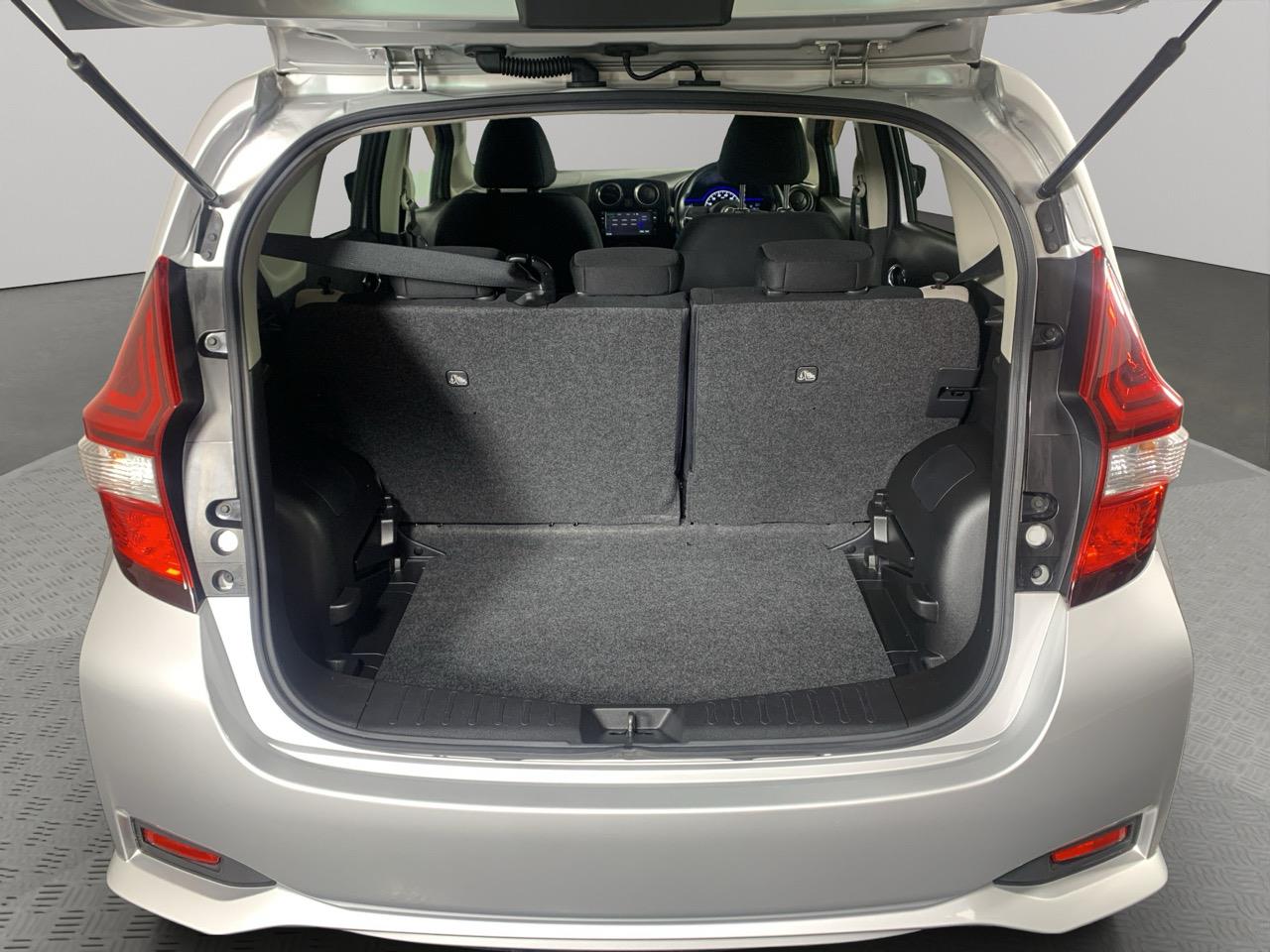 2018 Nissan Note e-power Hatchback PUSH BUTTON START + AUTO LIGHTS