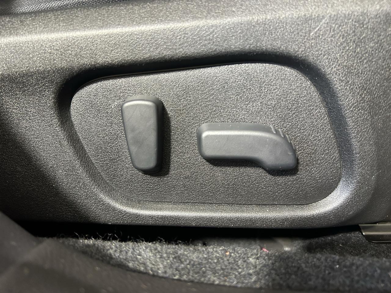 2014 Subaru XV 2.0i-L EYESIGHT 4WD RV/SUV AWD + EYE SIGHT SYSTEM + REVESING CAMERA