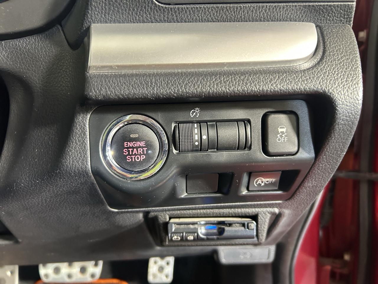 2014 Subaru XV 2.0i-L EYESIGHT 4WD RV/SUV AWD + EYE SIGHT SYSTEM + REVESING CAMERA