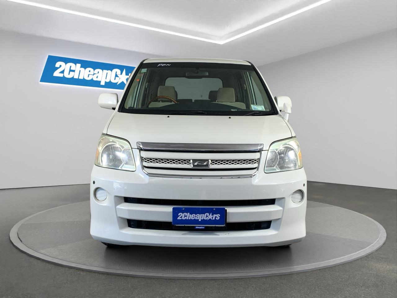 2006 Toyota Noah  People Mover REVERSING CAMERA