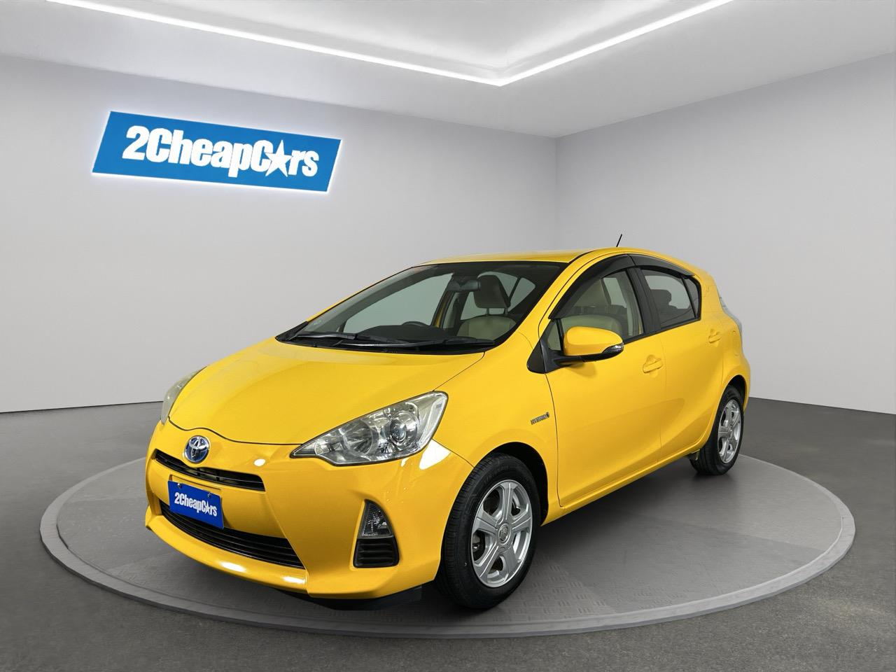 2013 Toyota Aqua S Hatchback