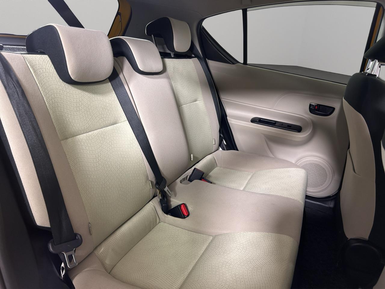 2013 Toyota Aqua S Hatchback PUSH SRART + AUTO LIGHTS