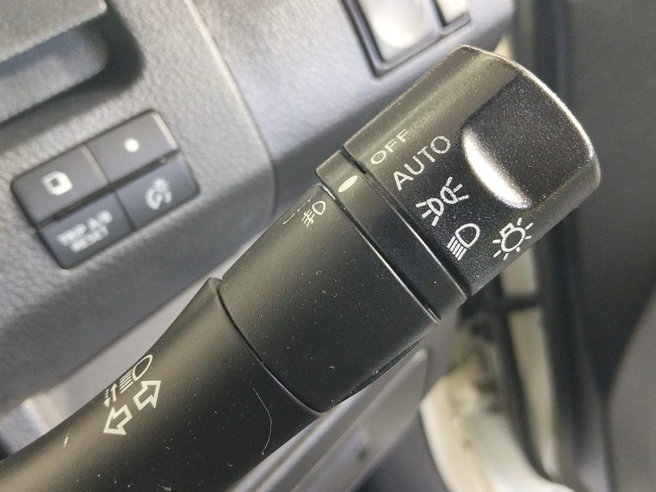 2015 Nissan Serena Hybrid Highway Star People Mover CRUISE CONTROL + POWER SLIDING DOORS 