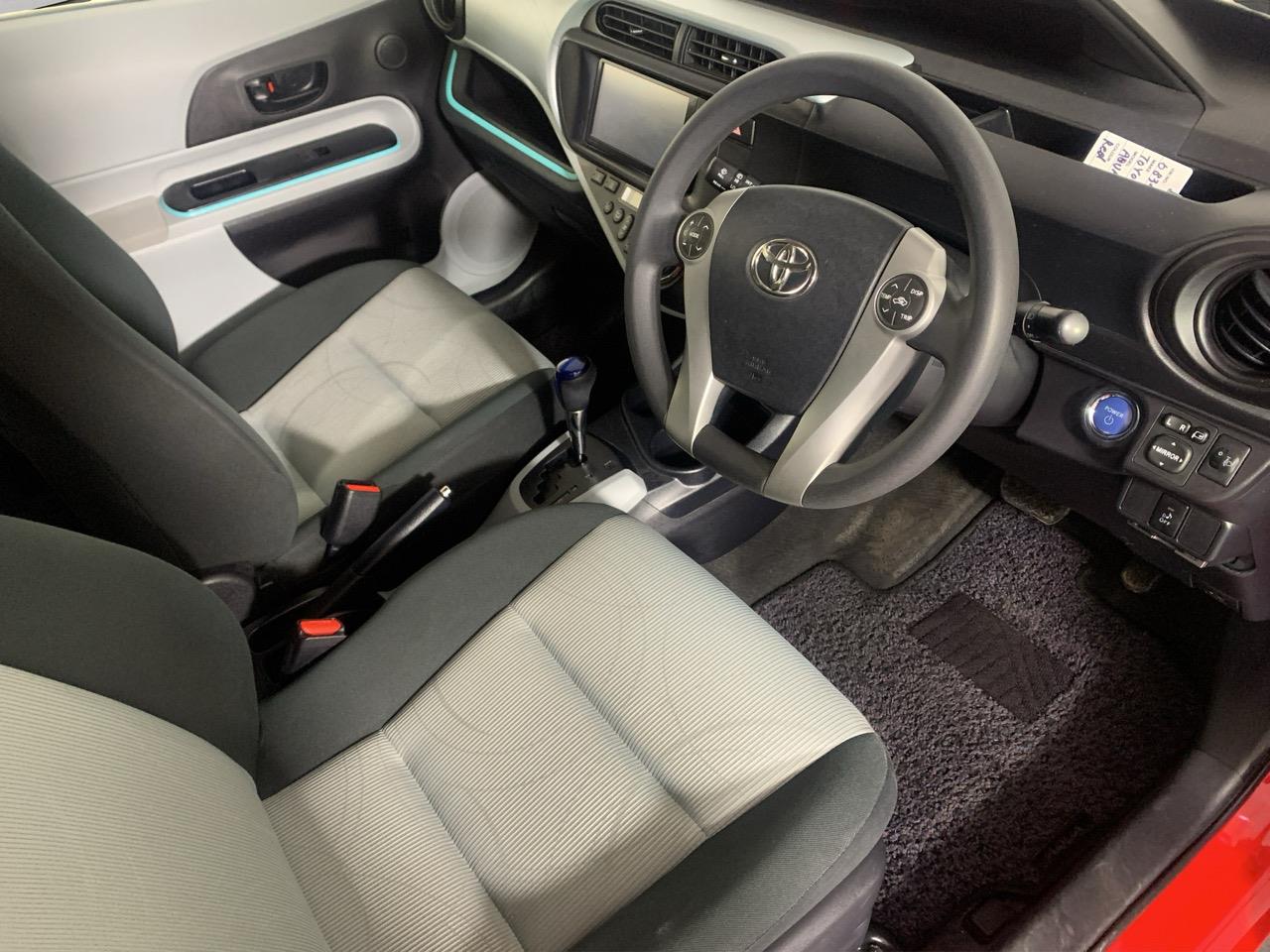 2012 Toyota Aqua S Hatchback PUSH BUTTON START + AUTO LIGHTS + REVERSING CAMERA