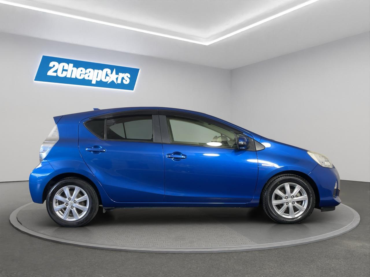 2014 Toyota Aqua G Hatchback REVERSING CAMERA + PUSH START + AUTO LIGHTS