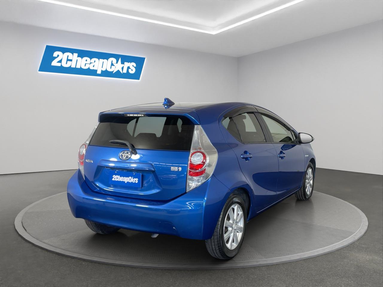 2014 Toyota Aqua G Hatchback REVERSING CAMERA + PUSH START + AUTO LIGHTS