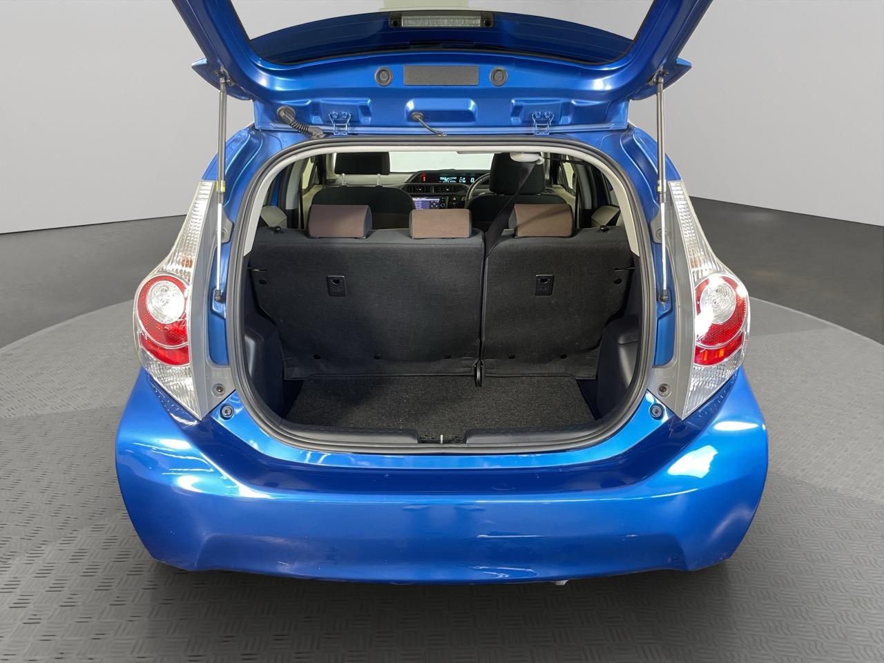 2014 Toyota Aqua G Hatchback REVERSING CAMERA + PUSH START + AUTO LIGHTS