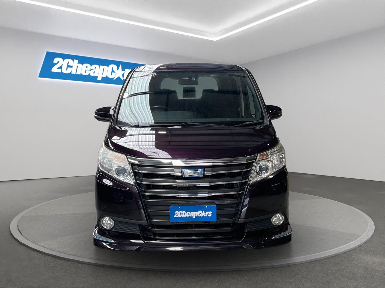 2014 Toyota Noah Hybrid G People Mover HEATED SEATS + REVERSING CAMERA + SMART KEY