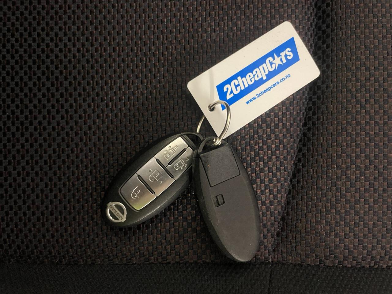 2012 Nissan Serena Hybrid Highway Star People Mover REVERSING CAMERA + POWER SLIDING DOORS