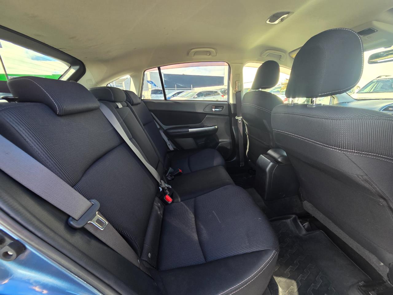 2015 Subaru Impreza Hybrid 2.0i Hatchback EYESIGHT SYSTEM + AWD + PADDLE SHIFT