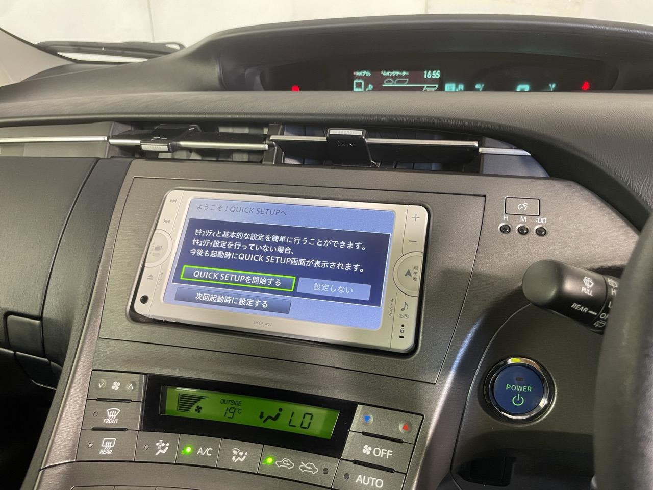 2014 Toyota Prius S Hatchback AUTO LIGHTS + PUSH START