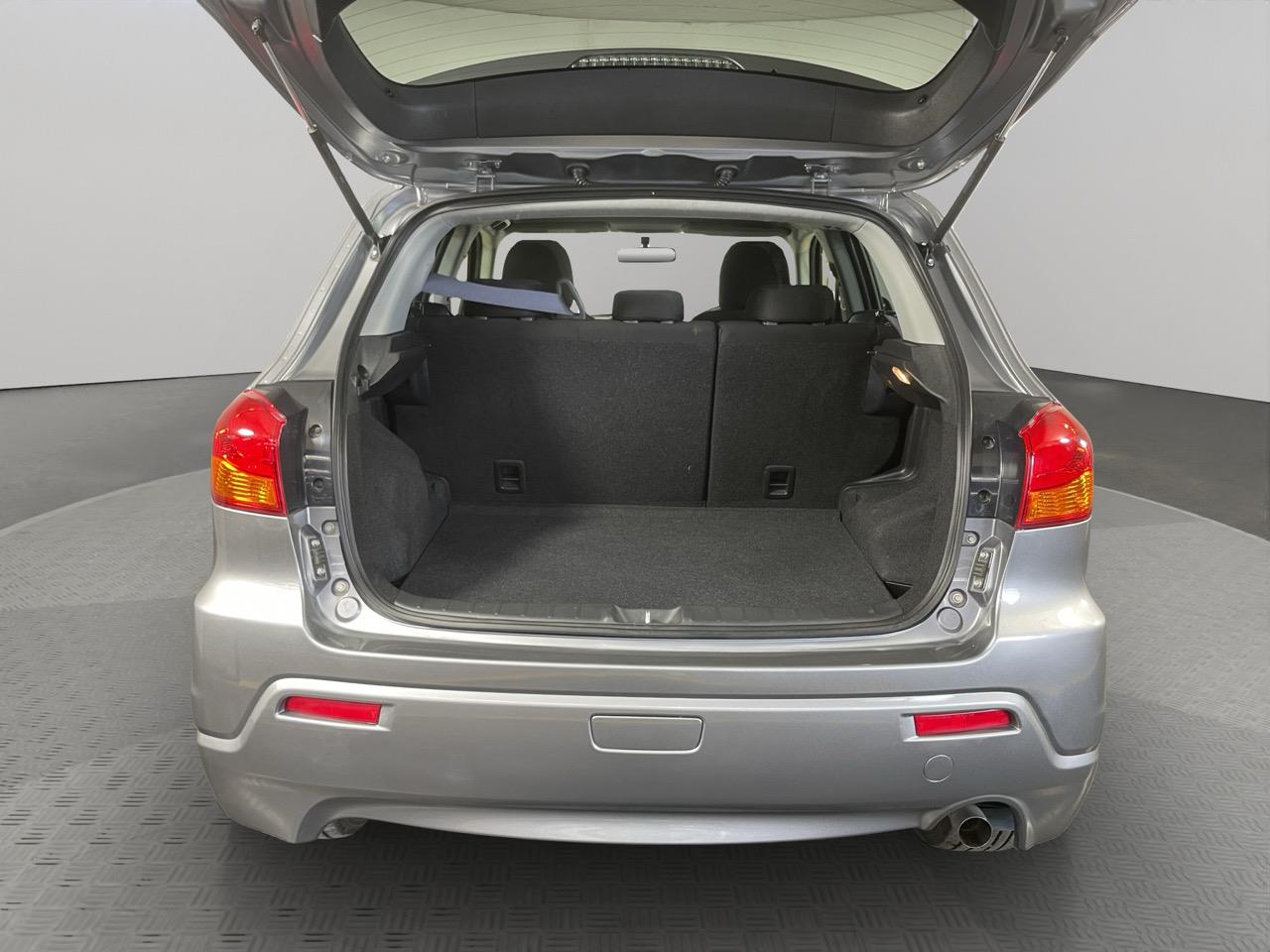 2012 Mitsubishi RVR M RV/SUV GREAT SPACE + GREAT FUEL EFFICIENCY