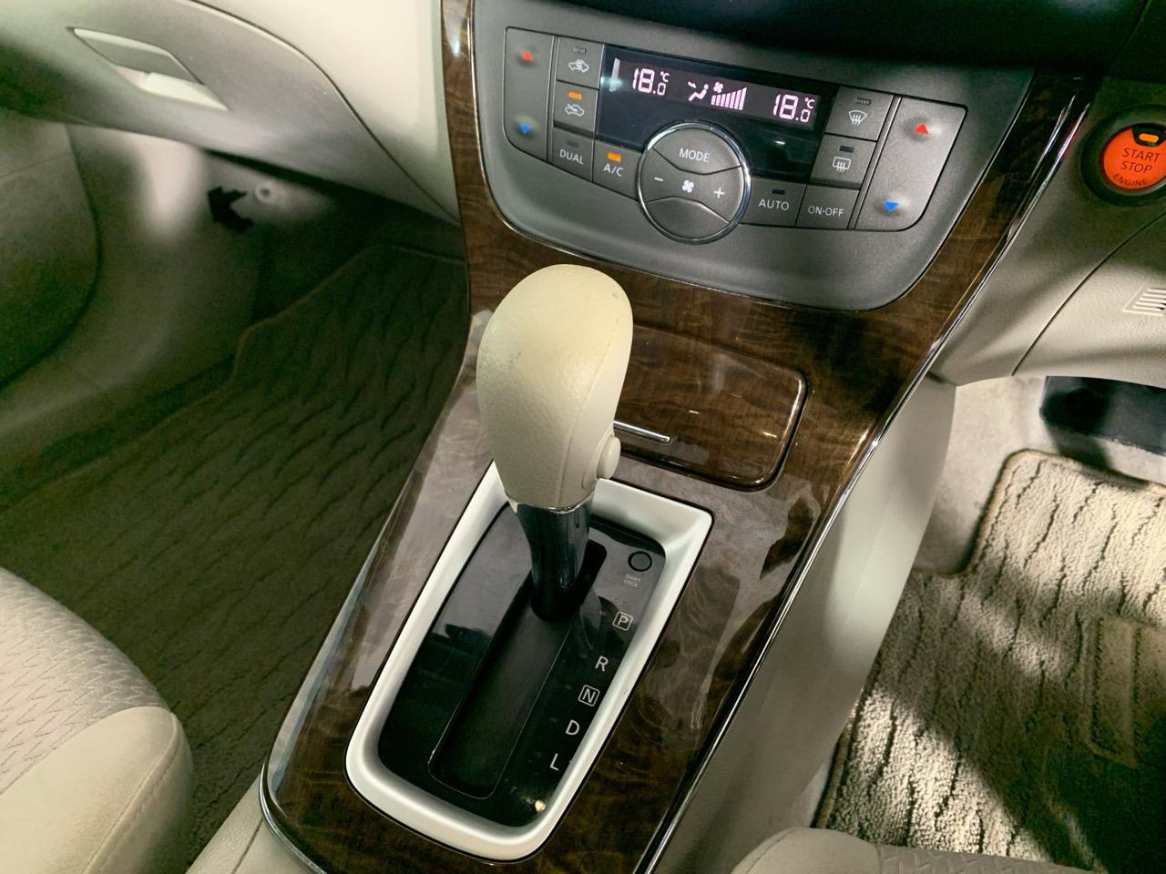 2012 Nissan Sylphy BLUEBIRD Sedan LOW KM + REVESING CAMERA + PUSH SRART