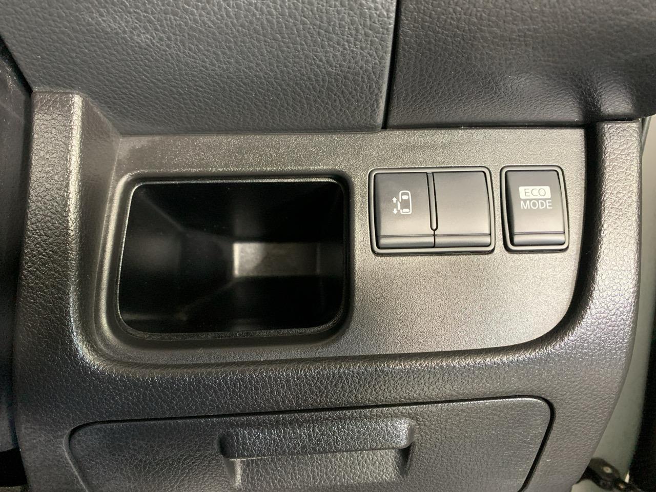 2012 Nissan Serena Hybrid Highway Star People Mover REVESING CAMERA + CRUISE CONTROL