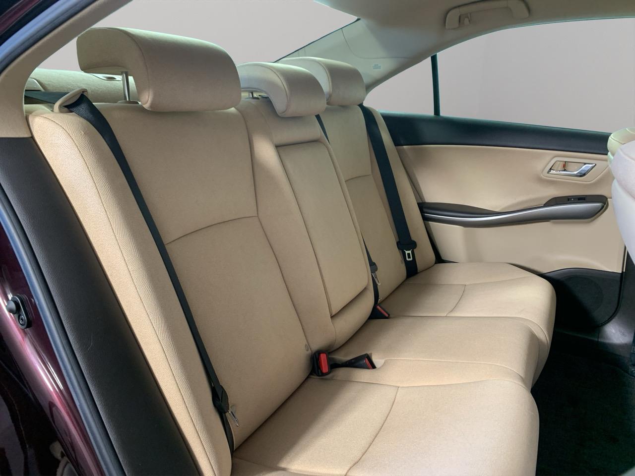 2012 Toyota SAI S Sedan REVERSING CAMERA + CRUISE CONTROL + AUTO LIGHTS