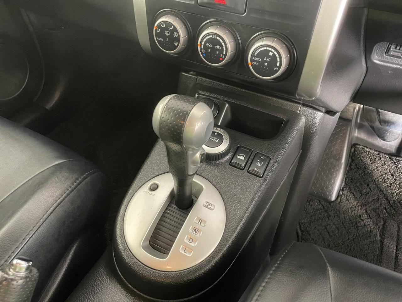 2013 Nissan X-TRAIL 20Xtt 4WD RV/SUV AWD + REVERSING CAMERA + AUTO LIGHT + HEATED SEATS