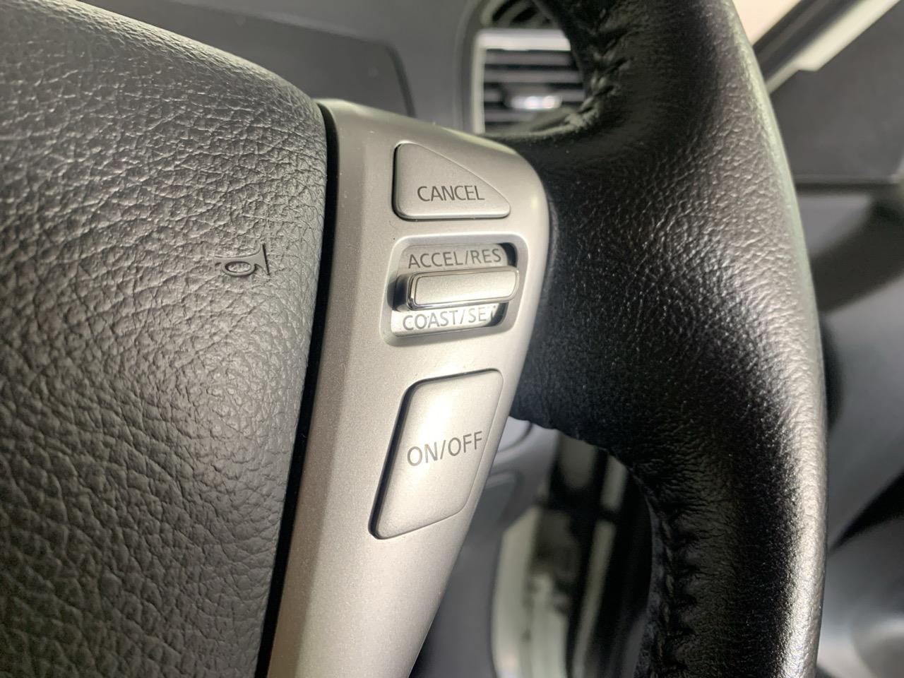 2013 Nissan Serena Hybrid  People Mover ELECTRIC SLIDING DOORS + CRUISE CONTROL