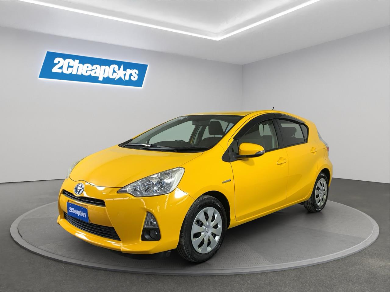 2012 Toyota Aqua S Hatchback