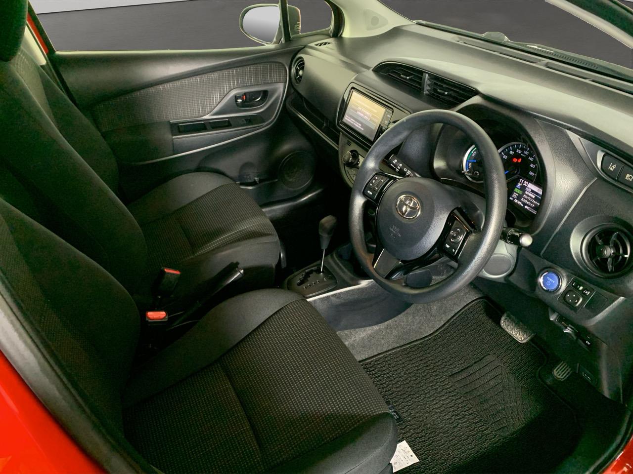 2017 Toyota Vitz Yaris Hybrid F Hatchback SMART KEY + REVERSING CAMERA + AUTO LIGHTS