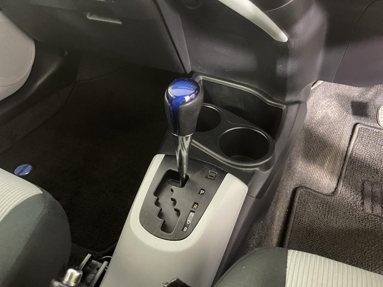 2013 Toyota Aqua S Hatchback REVERSING CAMERA + PARKING SENSORS