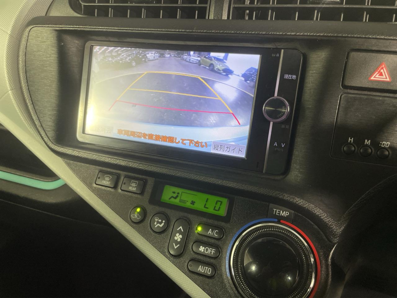 2013 Toyota Aqua S Hatchback REVERSING CAMERA + PARKING SENSORS