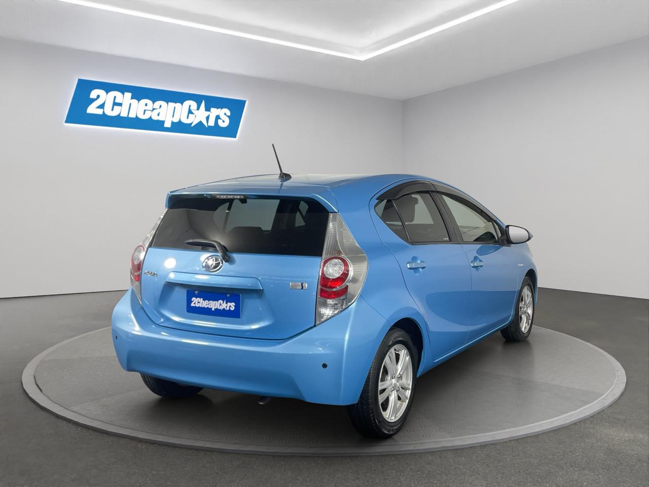 2013 Toyota Aqua S Hatchback REVERSING CAMERA + PARKING SENSORS