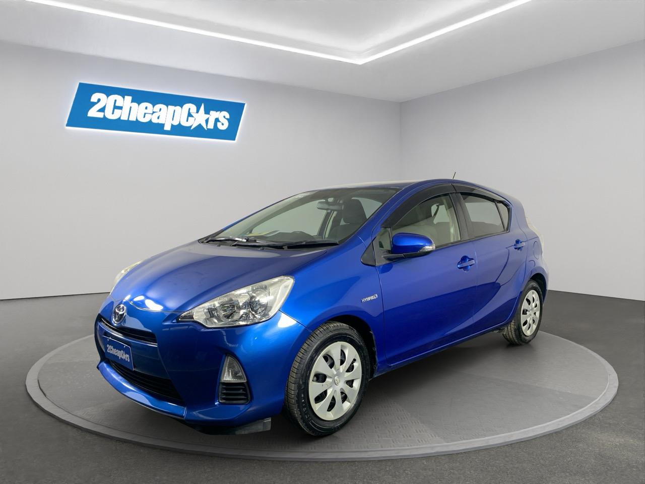 2013 Toyota Aqua S Hatchback