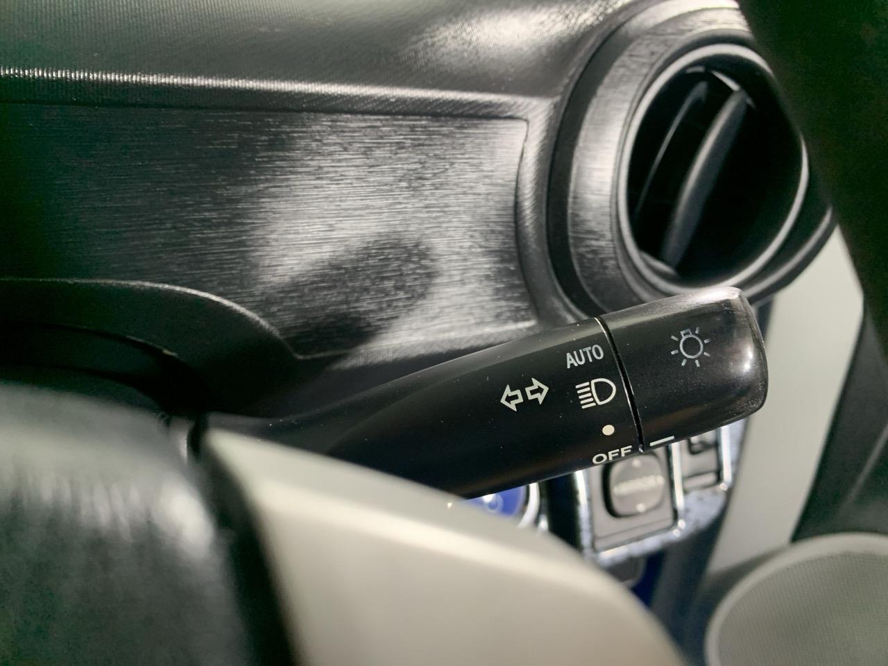 2013 Toyota Aqua S Hatchback PUSH BUTTON START + AUTO LIGHTS