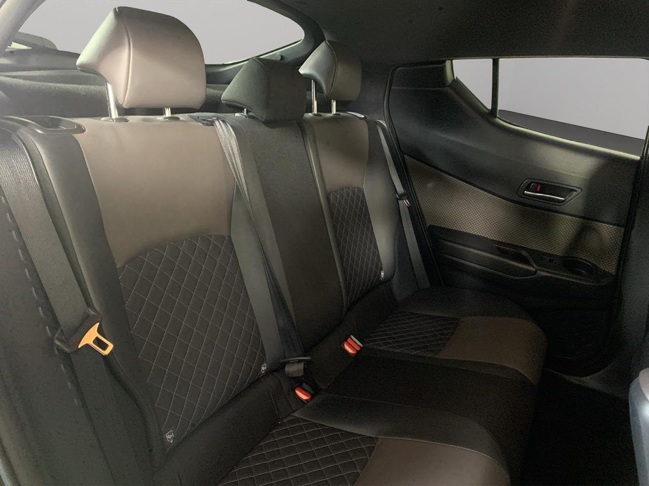 2020 Toyota C-HR Hybrid G RV/SUV CRUISE CONTROL + REVERSING CAMERA +  AUTO LIGHTS