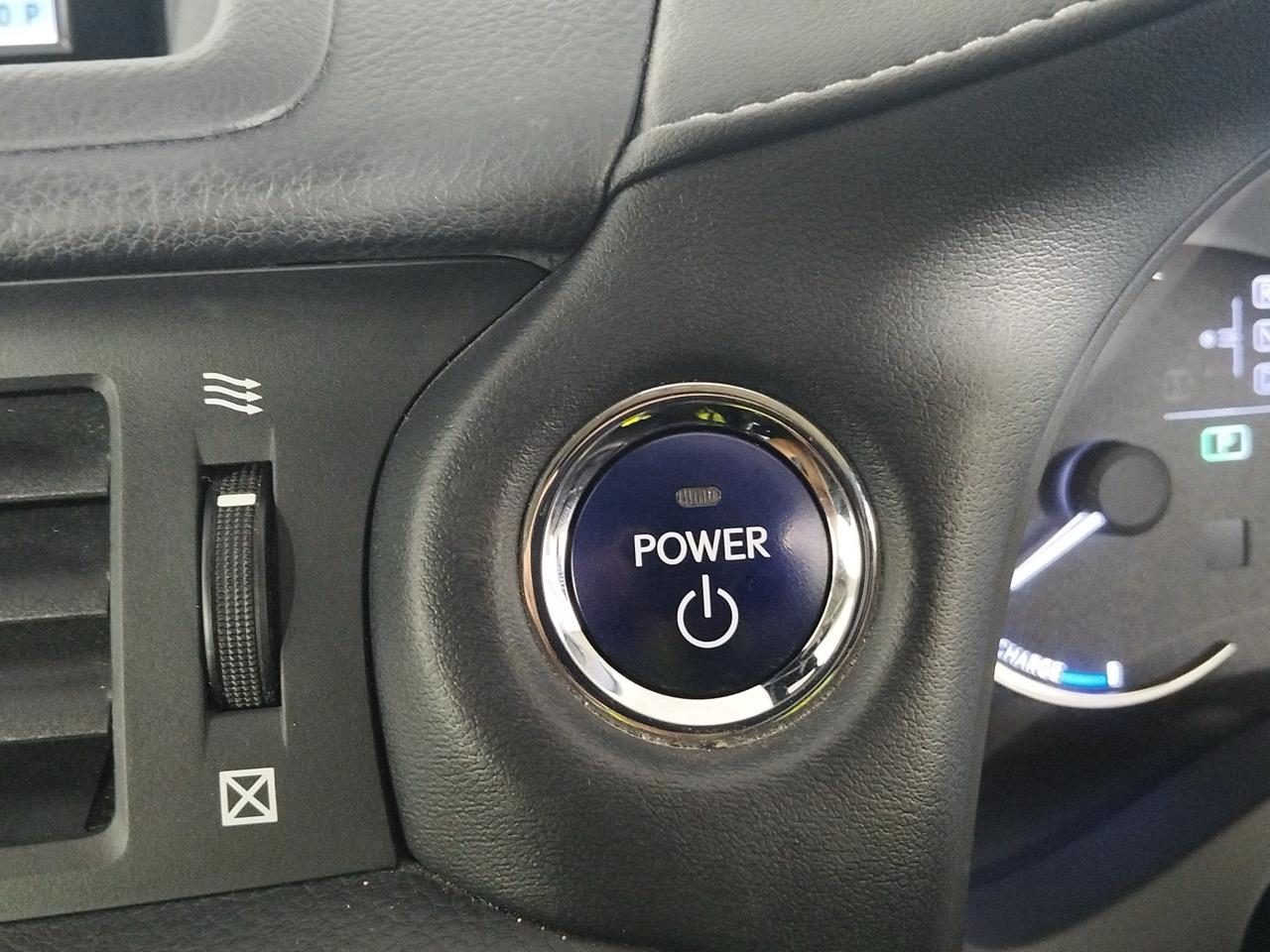 2015 Lexus CT200h Version C Hatchback PADDLE SHIFT + CRUISE CONTROL + PUSH SRART