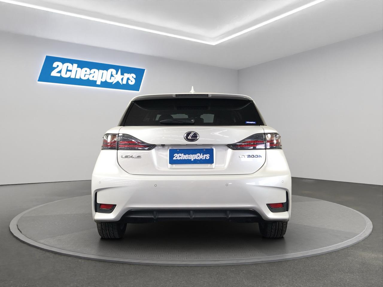 2015 Lexus CT200h Version C Hatchback PADDLE SHIFT + CRUISE CONTROL + PUSH SRART