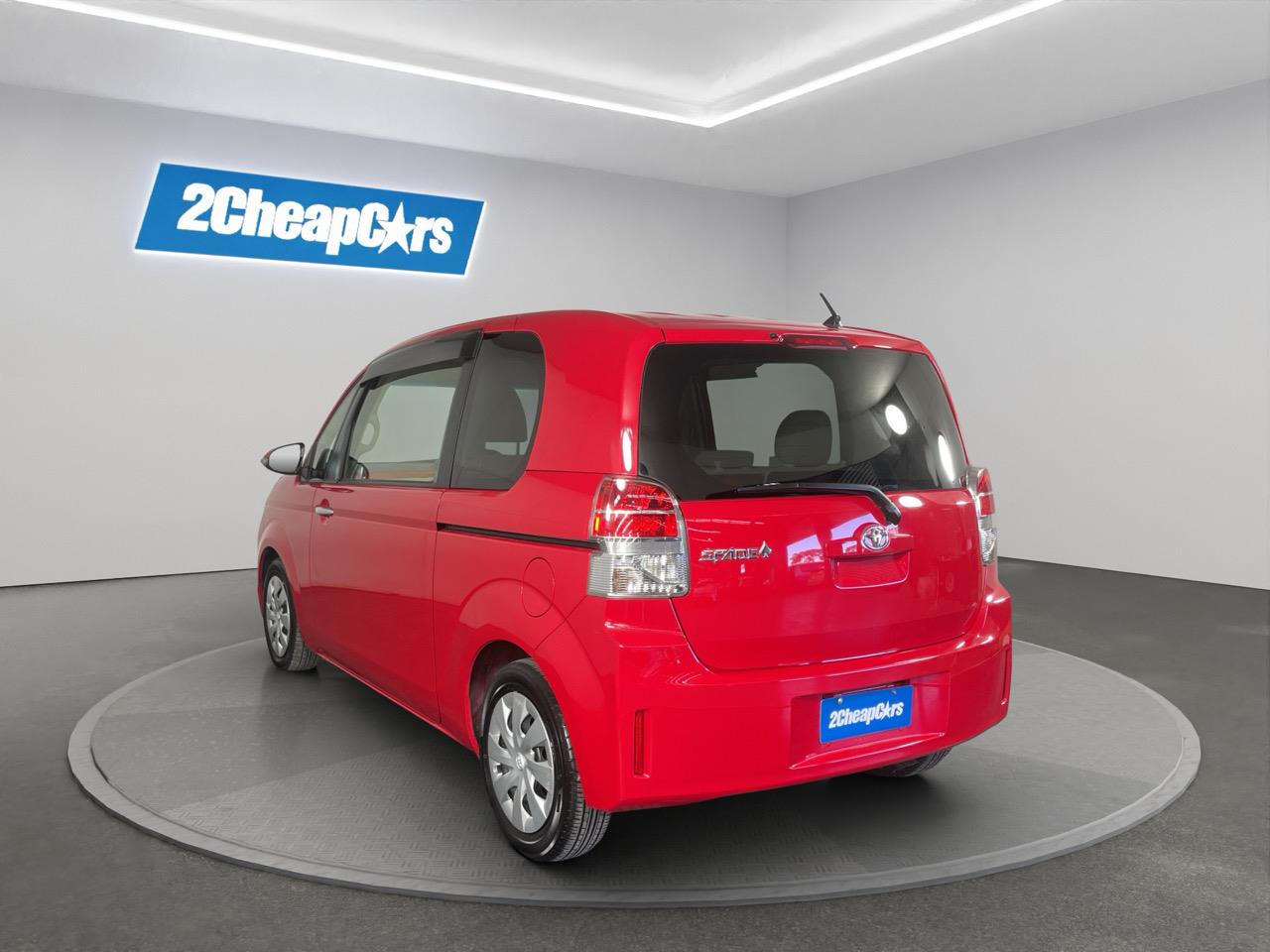 2012 Toyota SPADE 1.5 Y  AUTO LIGHTS + GREAT FUEL EFFICIENCY