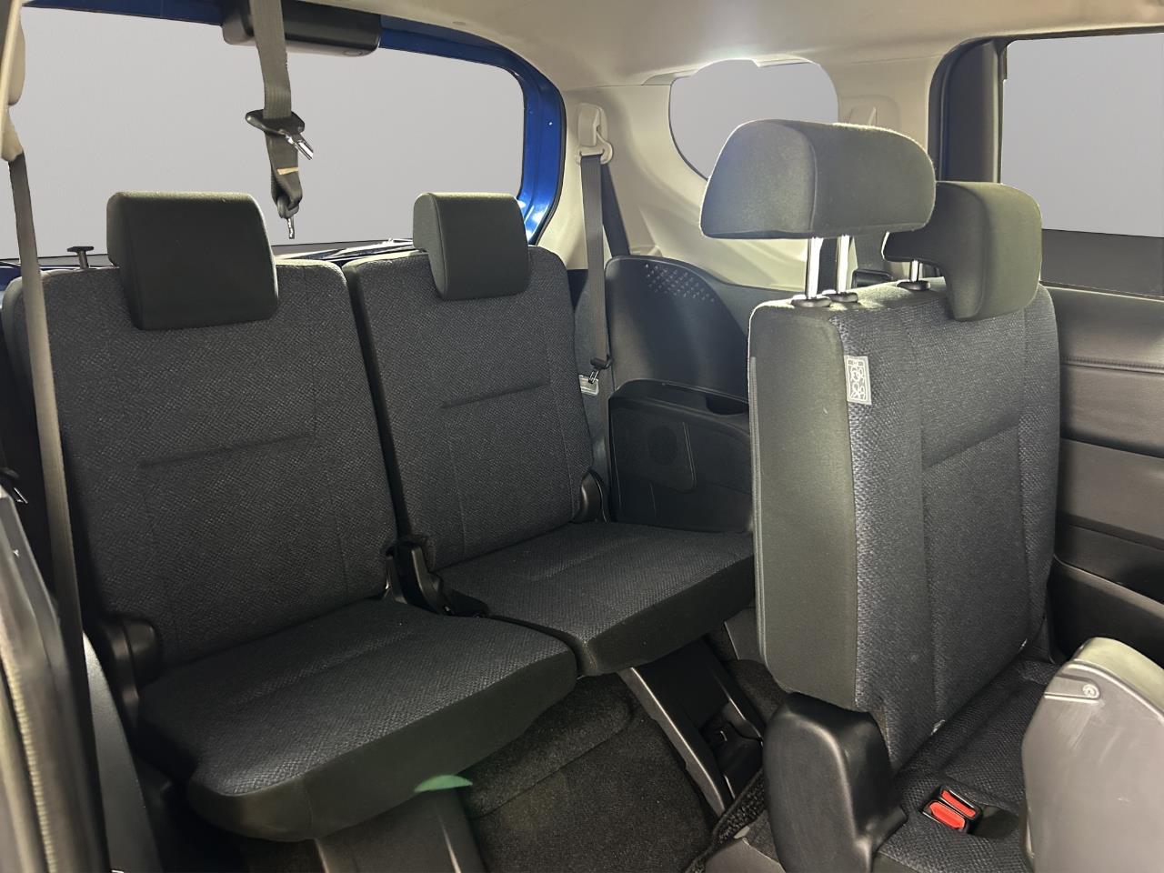 2016 Toyota Sienta HYBRID X Hatchback REVERSING CAMERA + GREAT SPACE AND FUEL EFFICIENCY